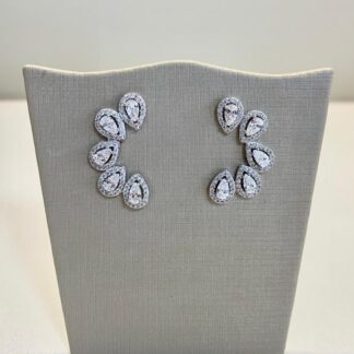 Brinco Ear Cuff 5 Gotas Cravejado com Zircônias em Ródio Branco