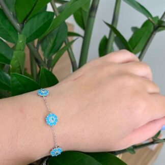Pulseira Elos com 3 Flores Turquesa em Ródio Branco