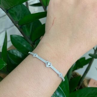 Bracelete 3 Corações com Ponto de Luz em Ródio Branco