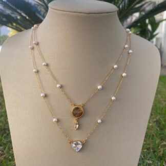 Escapulário com Fecho de Pérola Natural e Cristal Banhado a Ouro 18K