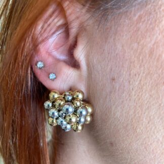 Brinco Bicolor com Esferas Banhado a Ouro 18k