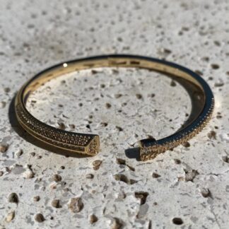 Bracelete com Filetes de Zircônias Banhado a Ouro 18k