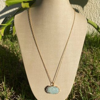 Colar de Pedra Natural Água Marinha Banhado a Ouro 18K