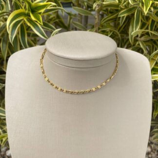 Colar Detalhes Banhada a Ouro 18k
