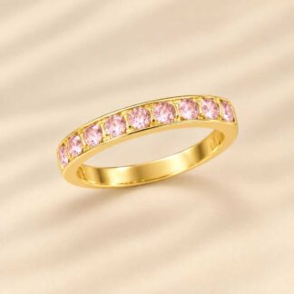 Anel Cravejado de Nano Zircônias Lilás Banhado a Ouro 18K