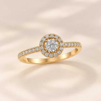 Anel Cravejado de Zircônias Brancas Banhado a Ouro 18K